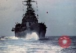 Standbild Zivilisten trug in der Marine während des Zweiten Weltkrieg United States USA, 1945, aus Sekunde 6 historischem Filmmaterial Videoclip 65675068536
