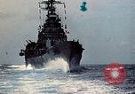 Standbild Zivilisten trug in der Marine während des Zweiten Weltkrieg United States USA, 1945, aus Sekunde 7 historischem Filmmaterial Videoclip 65675068536