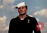 Standbild Zivilisten trug in der Marine während des Zweiten Weltkrieg United States USA, 1945, aus Sekunde 57 historischem Filmmaterial Videoclip 65675068536