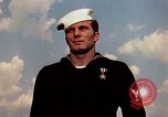 Standbild Zivilisten trug in der Marine während des Zweiten Weltkrieg United States USA, 1945, aus Sekunde 58 historischem Filmmaterial Videoclip 65675068536