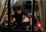 Standbild American People und Lifestyle nach Zweiten Weltkrieg United States USA, 1945, aus Sekunde 33 historischem Filmmaterial Videoclip 65675068537