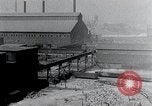 Standbild factory New York United States USA, 1925, aus Sekunde 15 historischem Filmmaterial Videoclip 65675068552