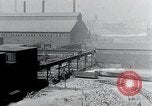 Standbild factory New York United States USA, 1925, aus Sekunde 23 historischem Filmmaterial Videoclip 65675068552