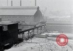 Standbild factory New York United States USA, 1925, aus Sekunde 41 historischem Filmmaterial Videoclip 65675068552