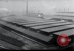 Standbild factory New York United States USA, 1925, aus Sekunde 5 historischem Filmmaterial Videoclip 65675068554