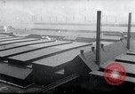 Standbild factory New York United States USA, 1925, aus Sekunde 27 historischem Filmmaterial Videoclip 65675068554