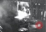 Standbild factory New York United States USA, 1925, aus Sekunde 39 historischem Filmmaterial Videoclip 65675068554
