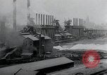 Standbild factory New York United States USA, 1925, aus Sekunde 17 historischem Filmmaterial Videoclip 65675068555