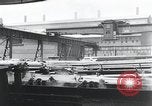 Standbild factory New York United States USA, 1925, aus Sekunde 33 historischem Filmmaterial Videoclip 65675068555