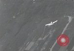 Standbild Air Attack Vietnam, 1965, aus Sekunde 24 historischem Filmmaterial Videoclip 65675068558