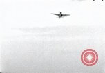Standbild Air Attack Vietnam, 1965, aus Sekunde 35 historischem Filmmaterial Videoclip 65675068558