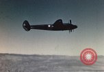 Standbild P-38 Lightning Flugzeuge United States USA, 1943, aus Sekunde 24 historischem Filmmaterial Videoclip 65675068571