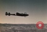 Standbild P-38 Lightning Flugzeuge United States USA, 1943, aus Sekunde 47 historischem Filmmaterial Videoclip 65675068571