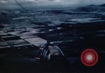 Standbild P-38 Lightning Flugzeuge United States USA, 1943, aus Sekunde 4 historischem Filmmaterial Videoclip 65675068572