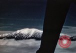 Standbild P-38 Lightning Flugzeuge United States USA, 1943, aus Sekunde 58 historischem Filmmaterial Videoclip 65675068572