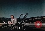 Standbild P-38 Lightning Flugzeuge United States USA, 1943, aus Sekunde 4 historischem Filmmaterial Videoclip 65675068573