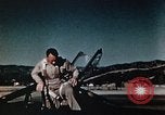 Standbild P-38 Lightning Flugzeuge United States USA, 1943, aus Sekunde 5 historischem Filmmaterial Videoclip 65675068573