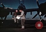 Standbild P-38 Lightning Flugzeuge United States USA, 1943, aus Sekunde 30 historischem Filmmaterial Videoclip 65675068573