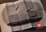 Standbild P-38 Lightning Flugzeuge United States USA, 1943, aus Sekunde 49 historischem Filmmaterial Videoclip 65675068573