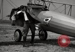 Standbild der US Air Force Uniformen United States USA, 1957, aus Sekunde 56 historischem Filmmaterial Videoclip 65675068575