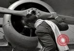 Standbild der US Air Force Uniformen United States USA, 1957, aus Sekunde 37 historischem Filmmaterial Videoclip 65675068576