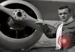 Standbild der US Air Force Uniformen United States USA, 1957, aus Sekunde 42 historischem Filmmaterial Videoclip 65675068576