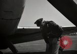 Standbild der US Air Force Uniformen United States USA, 1957, aus Sekunde 27 historischem Filmmaterial Videoclip 65675068577