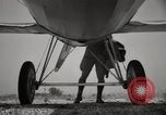 Standbild der US Air Force Uniformen United States USA, 1957, aus Sekunde 15 historischem Filmmaterial Videoclip 65675068579