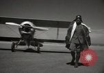 Standbild der US Air Force Uniformen United States USA, 1957, aus Sekunde 45 historischem Filmmaterial Videoclip 65675068580