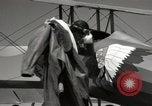 Standbild der US Air Force Uniformen United States USA, 1957, aus Sekunde 13 historischem Filmmaterial Videoclip 65675068581