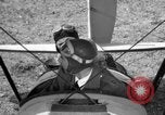 Standbild der US Air Force Uniformen United States USA, 1957, aus Sekunde 16 historischem Filmmaterial Videoclip 65675068582