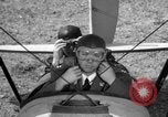 Standbild der US Air Force Uniformen United States USA, 1957, aus Sekunde 24 historischem Filmmaterial Videoclip 65675068582