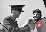 Standbild der US Air Force Uniformen United States USA, 1957, aus Sekunde 34 historischem Filmmaterial Videoclip 65675068582