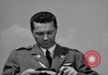 Standbild der US Air Force Uniformen United States USA, 1957, aus Sekunde 59 historischem Filmmaterial Videoclip 65675068582