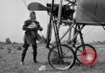 Standbild der US Air Force Uniformen United States USA, 1957, aus Sekunde 23 historischem Filmmaterial Videoclip 65675068583