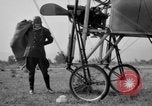 Standbild der US Air Force Uniformen United States USA, 1957, aus Sekunde 27 historischem Filmmaterial Videoclip 65675068583