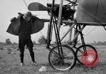 Standbild der US Air Force Uniformen United States USA, 1957, aus Sekunde 28 historischem Filmmaterial Videoclip 65675068583
