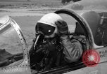 Standbild der US Air Force Uniformen United States USA, 1957, aus Sekunde 36 historischem Filmmaterial Videoclip 65675068586