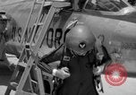 Standbild der US Air Force Uniformen United States USA, 1957, aus Sekunde 10 historischem Filmmaterial Videoclip 65675068587