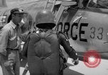 Standbild der US Air Force Uniformen United States USA, 1957, aus Sekunde 13 historischem Filmmaterial Videoclip 65675068587