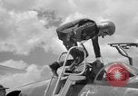 Standbild der US Air Force Uniformen United States USA, 1957, aus Sekunde 44 historischem Filmmaterial Videoclip 65675068587