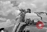 Standbild der US Air Force Uniformen United States USA, 1957, aus Sekunde 53 historischem Filmmaterial Videoclip 65675068587