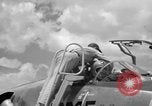 Standbild der US Air Force Uniformen United States USA, 1957, aus Sekunde 56 historischem Filmmaterial Videoclip 65675068587