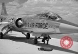Immagine di United States Air Force uniformi United States USA, 1957, secondo 9 filmato di repertorio 65675068588