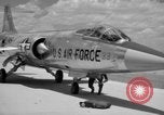 Immagine di United States Air Force uniformi United States USA, 1957, secondo 10 filmato di repertorio 65675068588