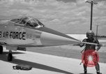 Immagine di United States Air Force uniformi United States USA, 1957, secondo 20 filmato di repertorio 65675068588