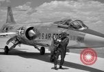 Immagine di United States Air Force uniformi United States USA, 1957, secondo 38 filmato di repertorio 65675068588