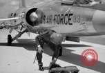 Immagine di United States Air Force uniformi United States USA, 1957, secondo 44 filmato di repertorio 65675068588