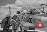 Immagine di United States Air Force uniformi United States USA, 1957, secondo 56 filmato di repertorio 65675068588