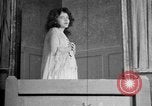 Standbild Romeo und Julia spielen United States USA, 1926, aus Sekunde 5 historischem Filmmaterial Videoclip 65675068602